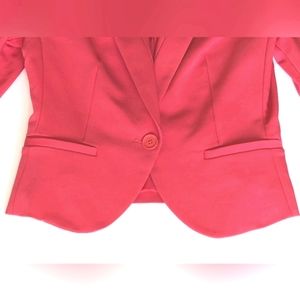 EXPRESS CROPPED SEAMED BLAZER - Women's Size 6